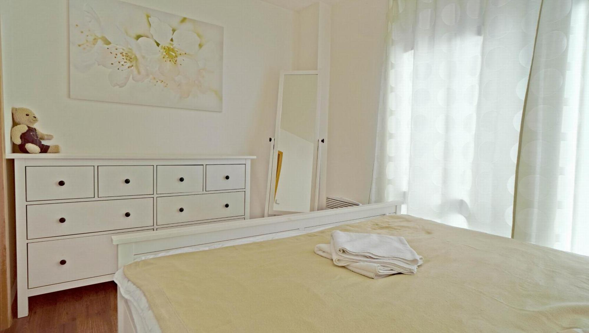 B4 Apollon Apartment *